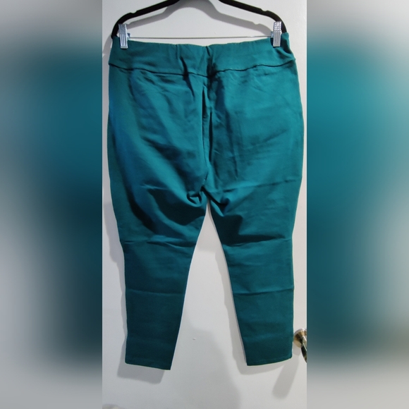 Susan Graver Women's Dark Teal Ankle Pants- Petite Large - Picture 2 of 4